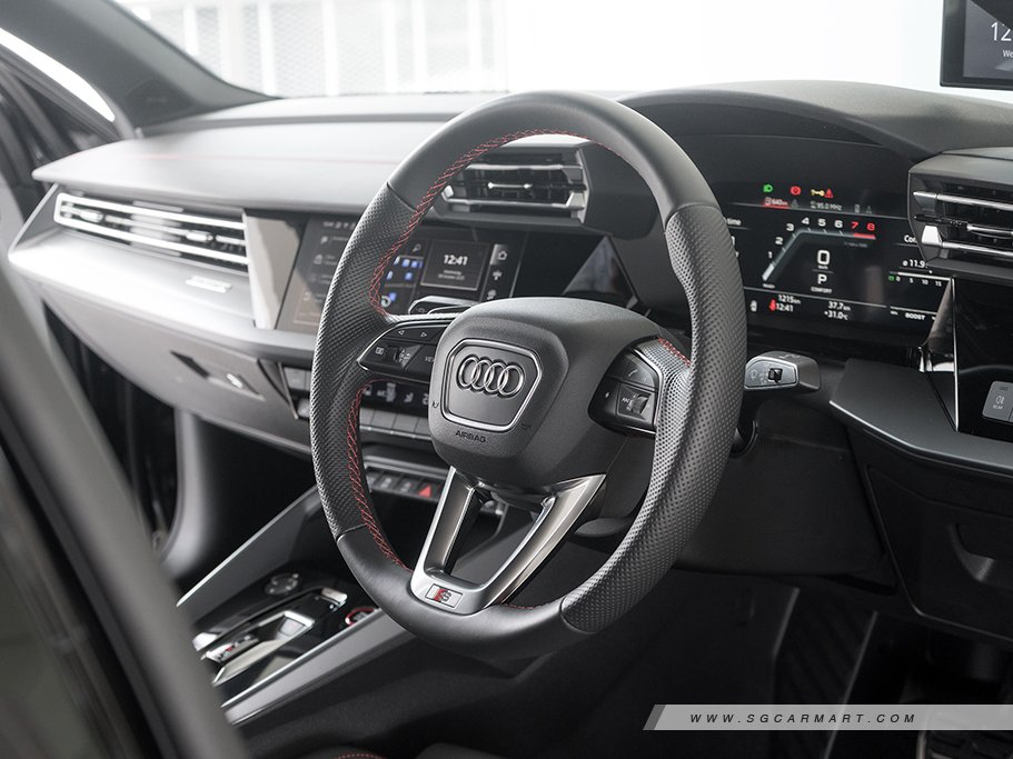 https://i.i-sgcm.com/new_cars/cars/12976/12976_g81