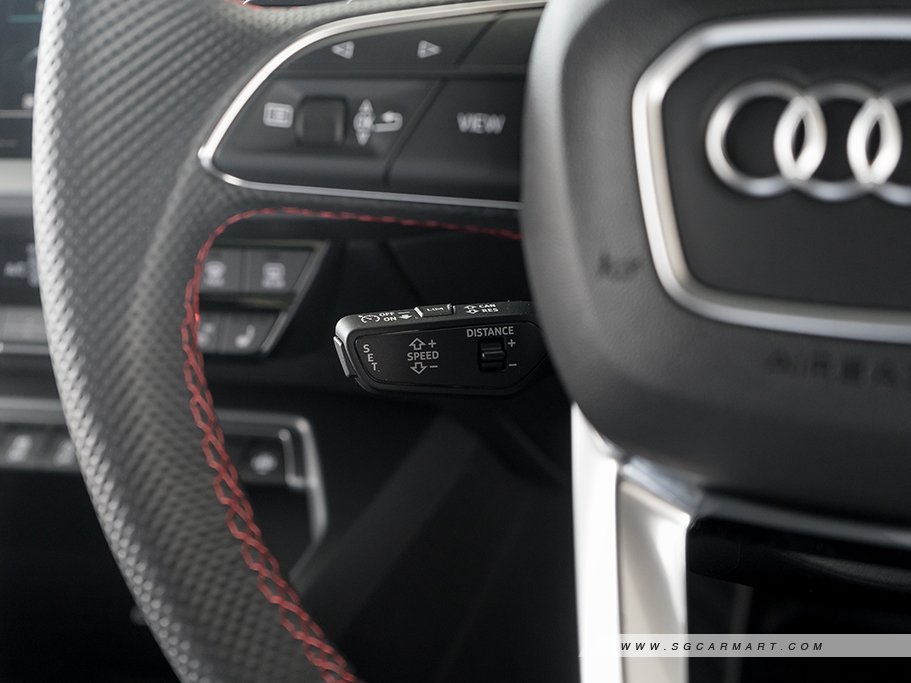 https://i.i-sgcm.com/new_cars/cars/12976/12976_g83