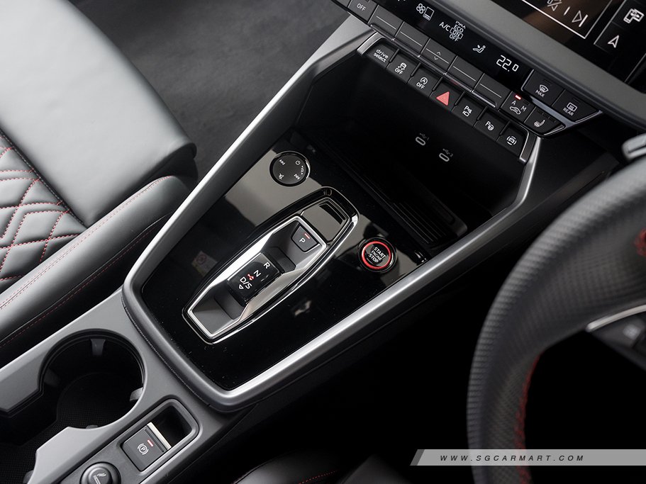 https://i.i-sgcm.com/new_cars/cars/12976/12976_g88