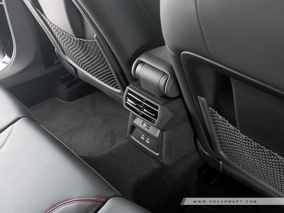 https://i.i-sgcm.com/new_cars/cars/12976/12976_g91