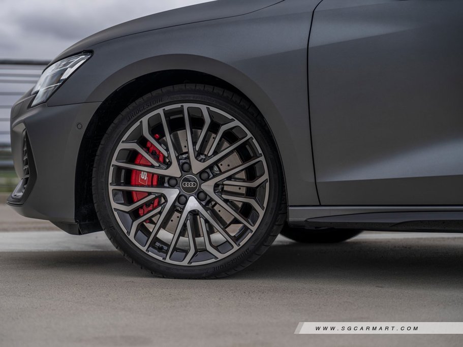 https://i.i-sgcm.com/new_cars/cars/12980/12980_g27