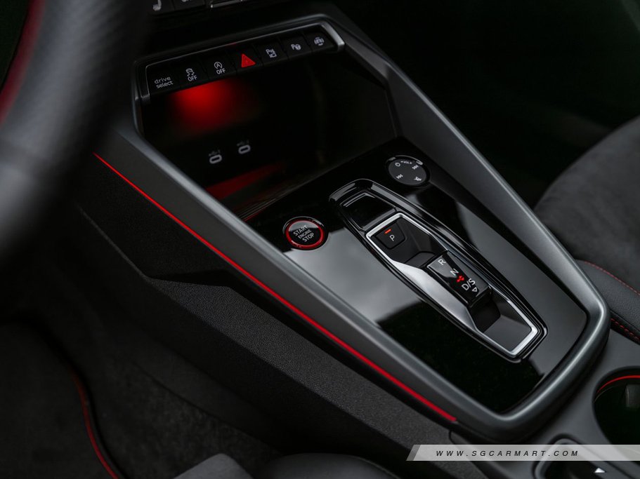https://i.i-sgcm.com/new_cars/cars/12980/12980_g30
