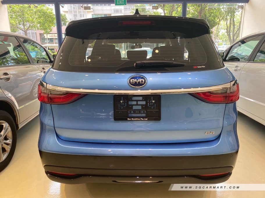 https://i.i-sgcm.com/new_cars/cars/12982/12982_g4