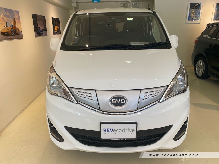 https://i.i-sgcm.com/new_cars/cars/12983/12983_g4
