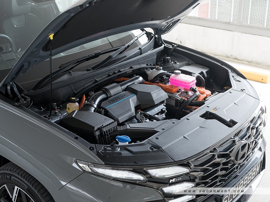 https://i.i-sgcm.com/new_cars/cars/12986/12986_g100
