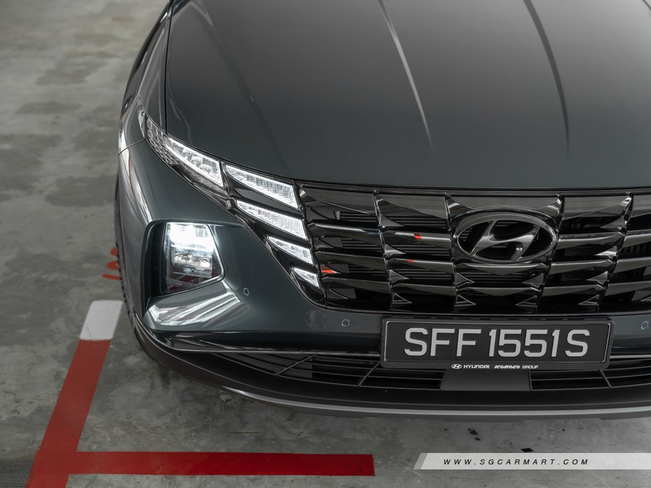 https://i.i-sgcm.com/new_cars/cars/12986/12986_g26
