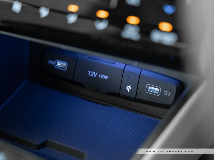 https://i.i-sgcm.com/new_cars/cars/12986/12986_g46