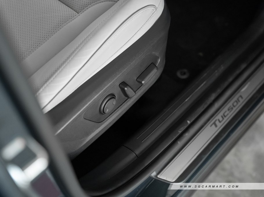 https://i.i-sgcm.com/new_cars/cars/12986/12986_g50