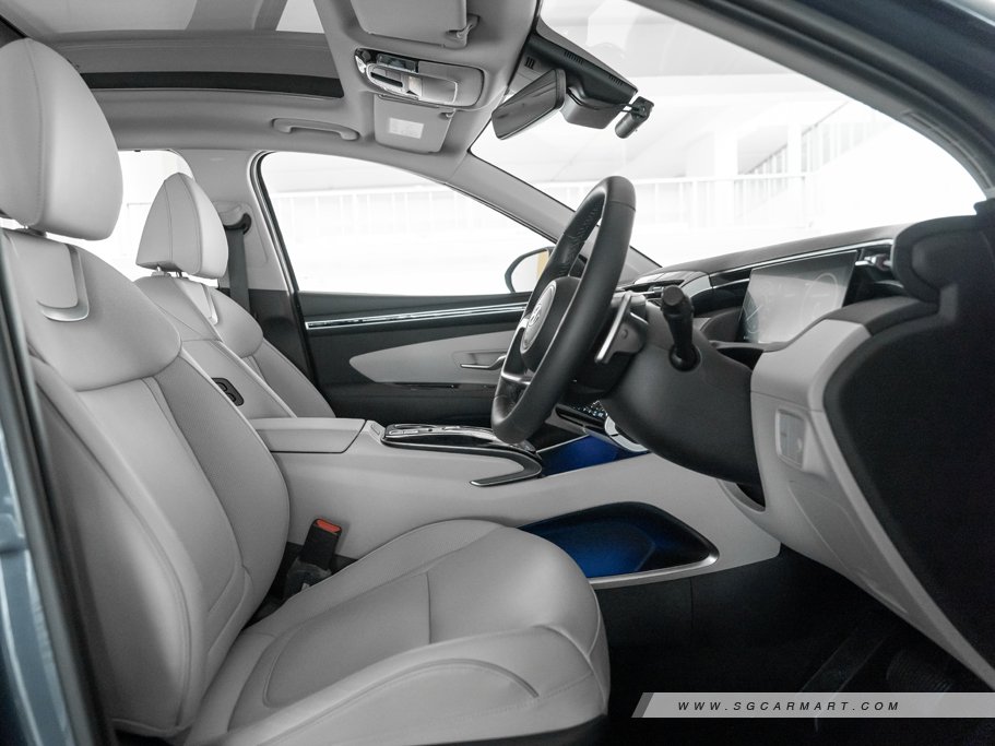 https://i.i-sgcm.com/new_cars/cars/12986/12986_g53