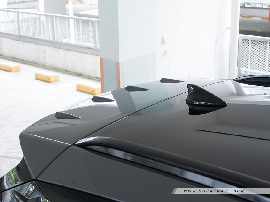 https://i.i-sgcm.com/new_cars/cars/12986/12986_g81