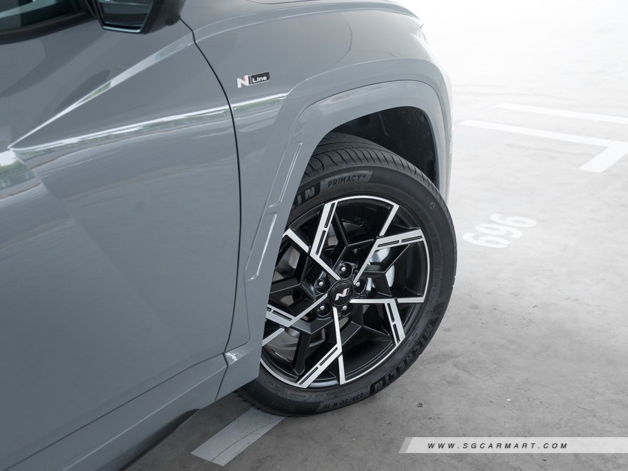 https://i.i-sgcm.com/new_cars/cars/12986/12986_g84