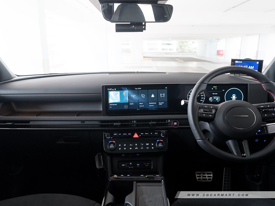 https://i.i-sgcm.com/new_cars/cars/12986/12986_g85