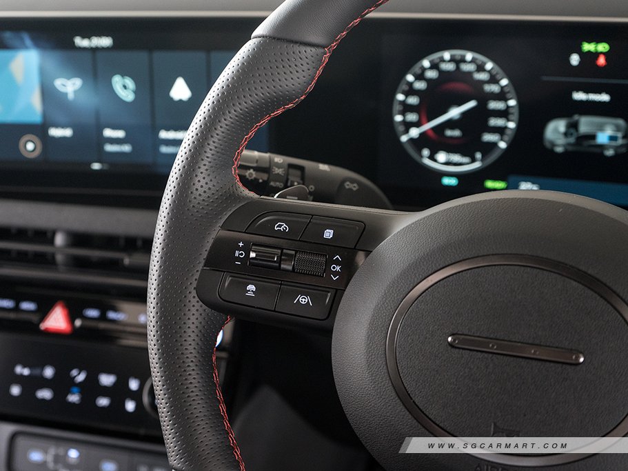 https://i.i-sgcm.com/new_cars/cars/12986/12986_g88