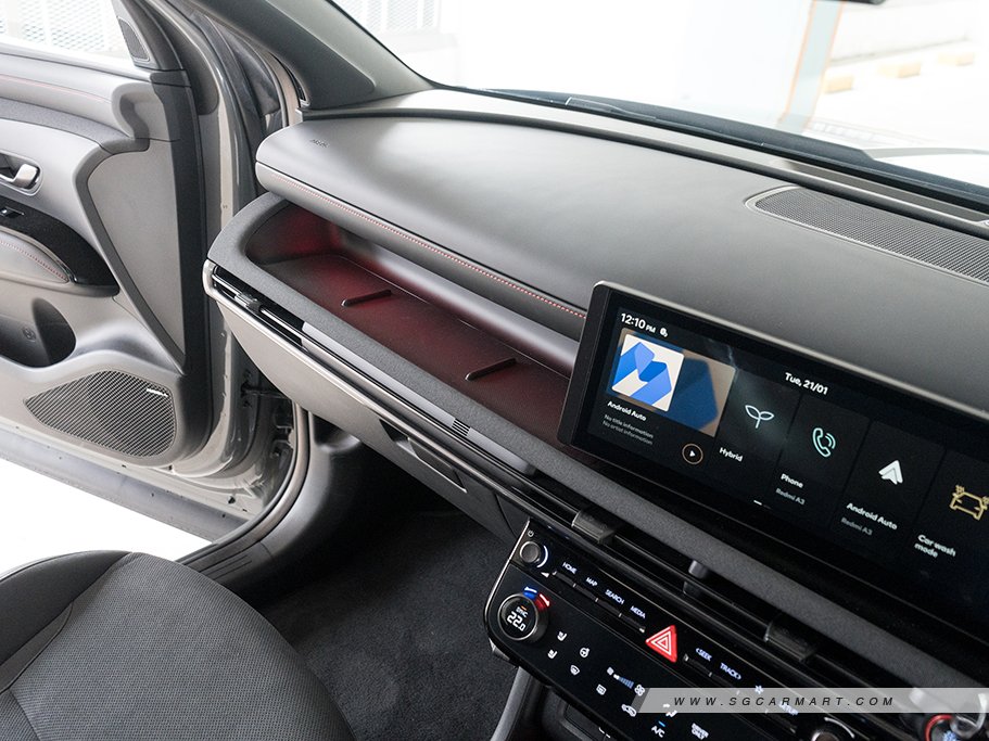 https://i.i-sgcm.com/new_cars/cars/12986/12986_g93