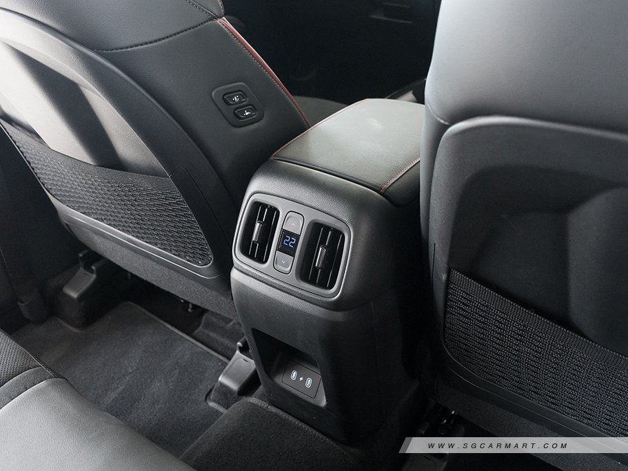 https://i.i-sgcm.com/new_cars/cars/12986/12986_g95
