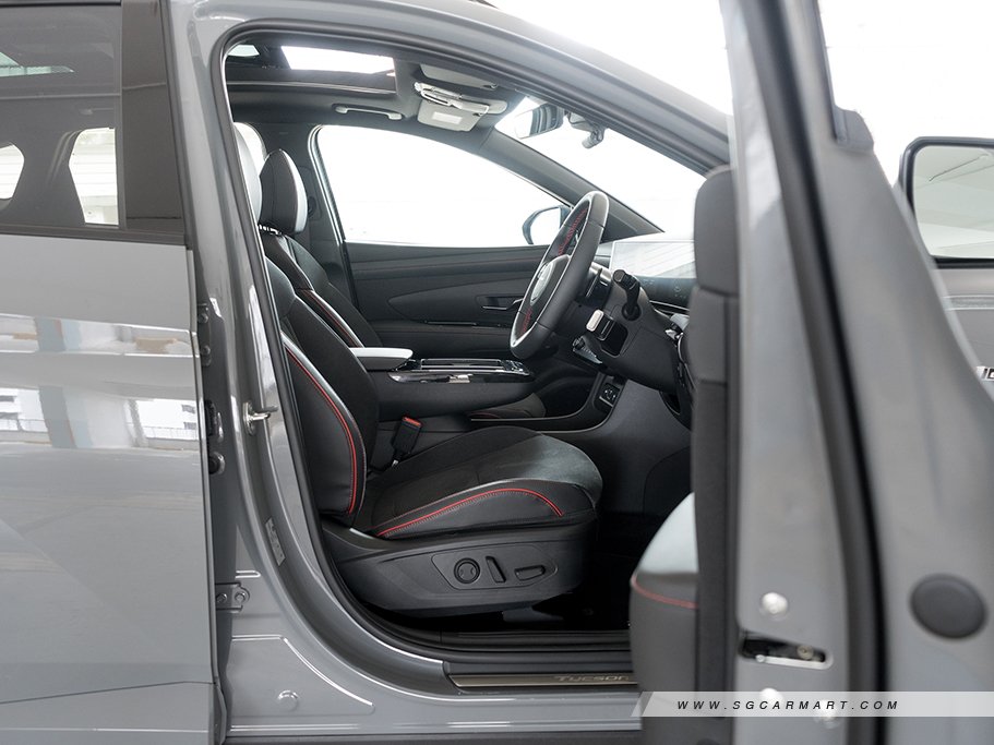 https://i.i-sgcm.com/new_cars/cars/12986/12986_g96