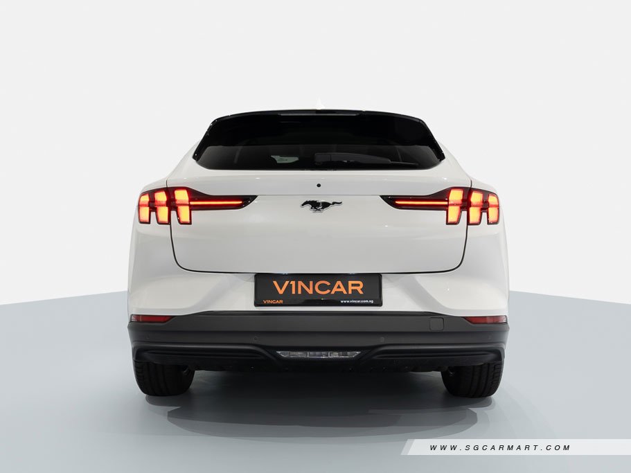 https://i.i-sgcm.com/new_cars/cars/12989/12989_g13