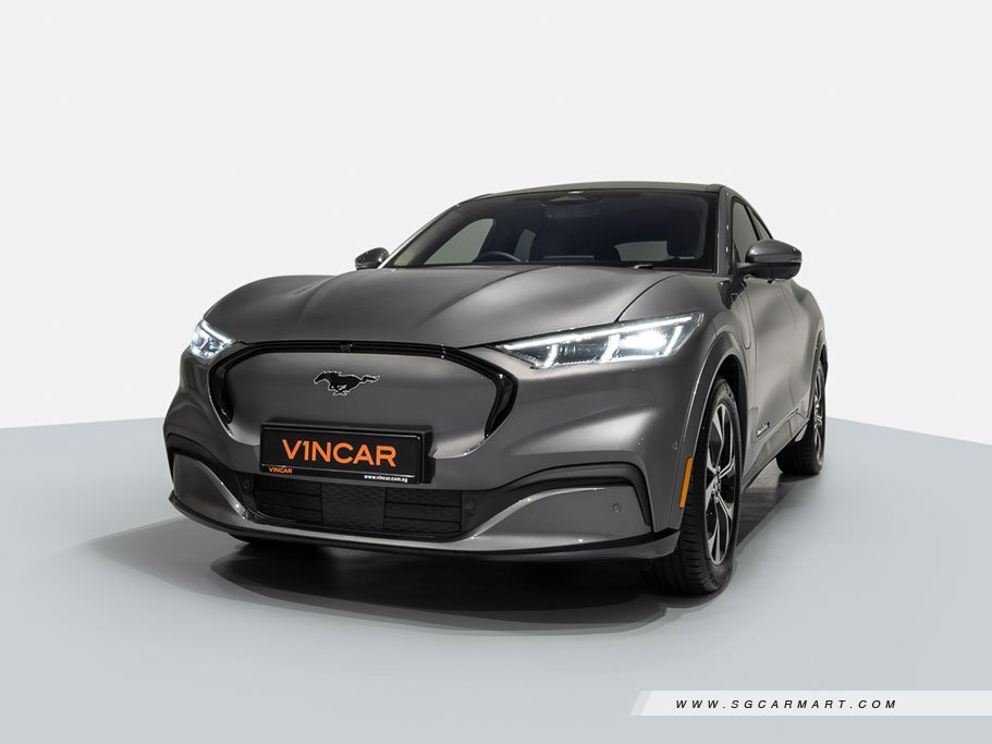 https://i.i-sgcm.com/new_cars/cars/12989/12989_g66