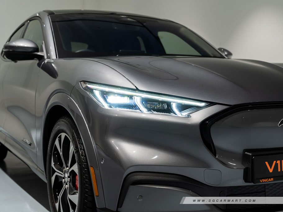https://i.i-sgcm.com/new_cars/cars/12989/12989_g71