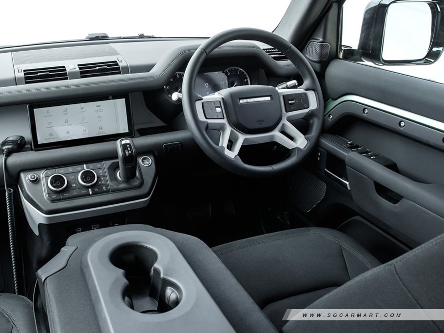 https://i.i-sgcm.com/new_cars/cars/12991/12991_g7