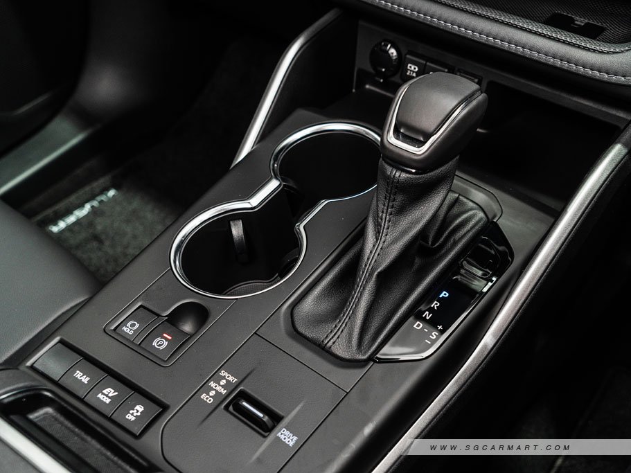 https://i.i-sgcm.com/new_cars/cars/21449/21449_g35