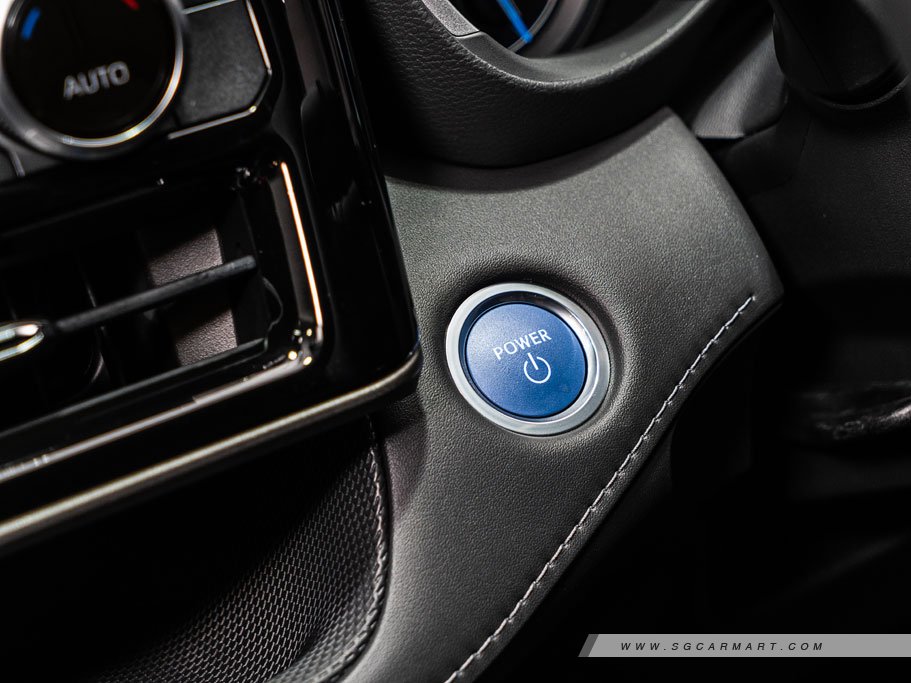 https://i.i-sgcm.com/new_cars/cars/21449/21449_g38