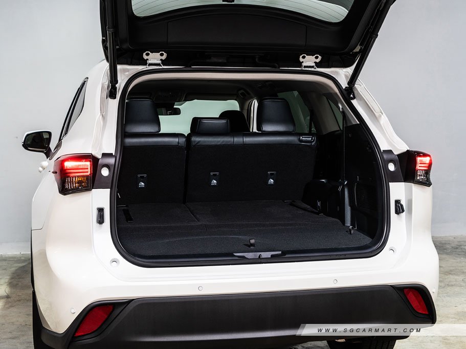 https://i.i-sgcm.com/new_cars/cars/21449/21449_g41