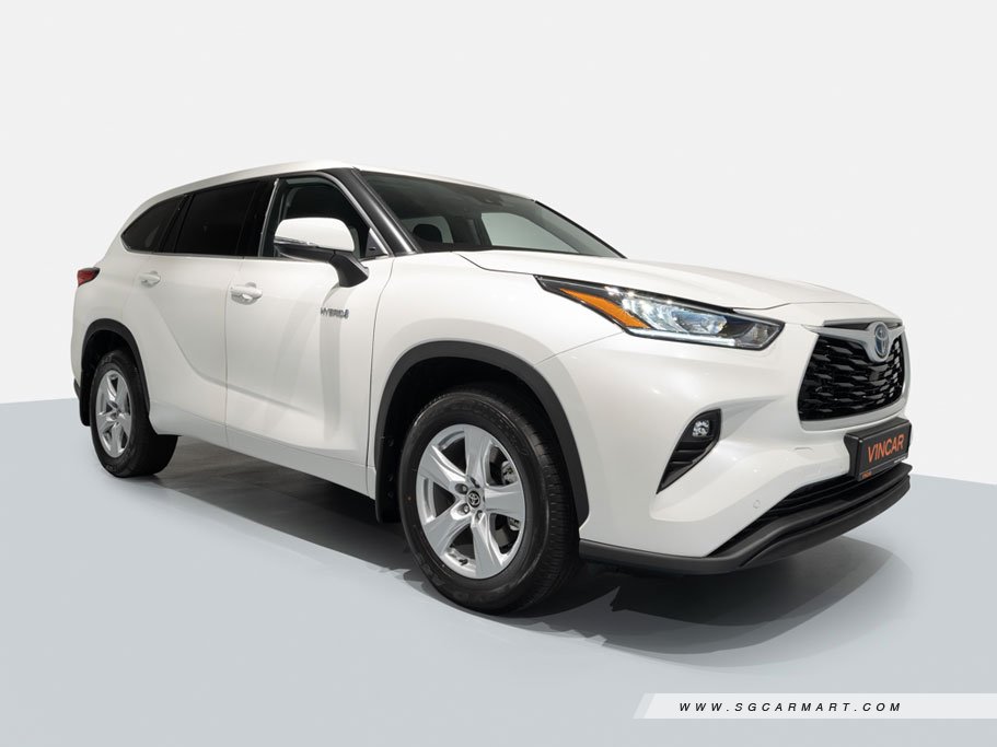 https://i.i-sgcm.com/new_cars/cars/21449/21449_g45