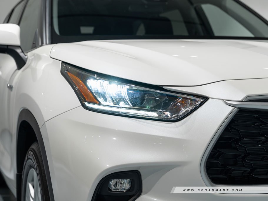 https://i.i-sgcm.com/new_cars/cars/21449/21449_g51