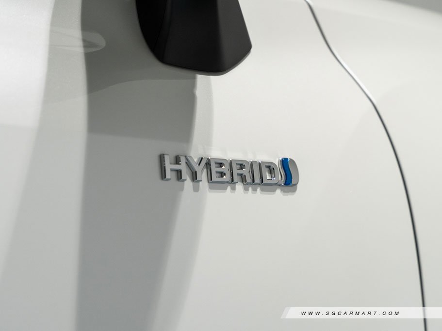 https://i.i-sgcm.com/new_cars/cars/21449/21449_g56