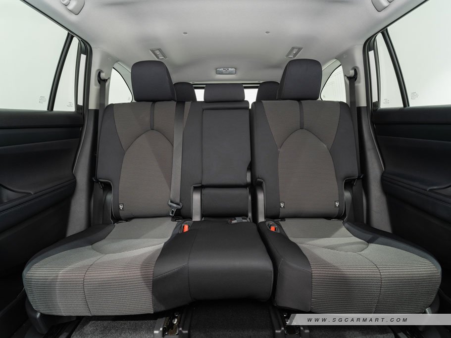 https://i.i-sgcm.com/new_cars/cars/21449/21449_g62