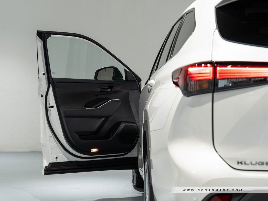 https://i.i-sgcm.com/new_cars/cars/21449/21449_g72