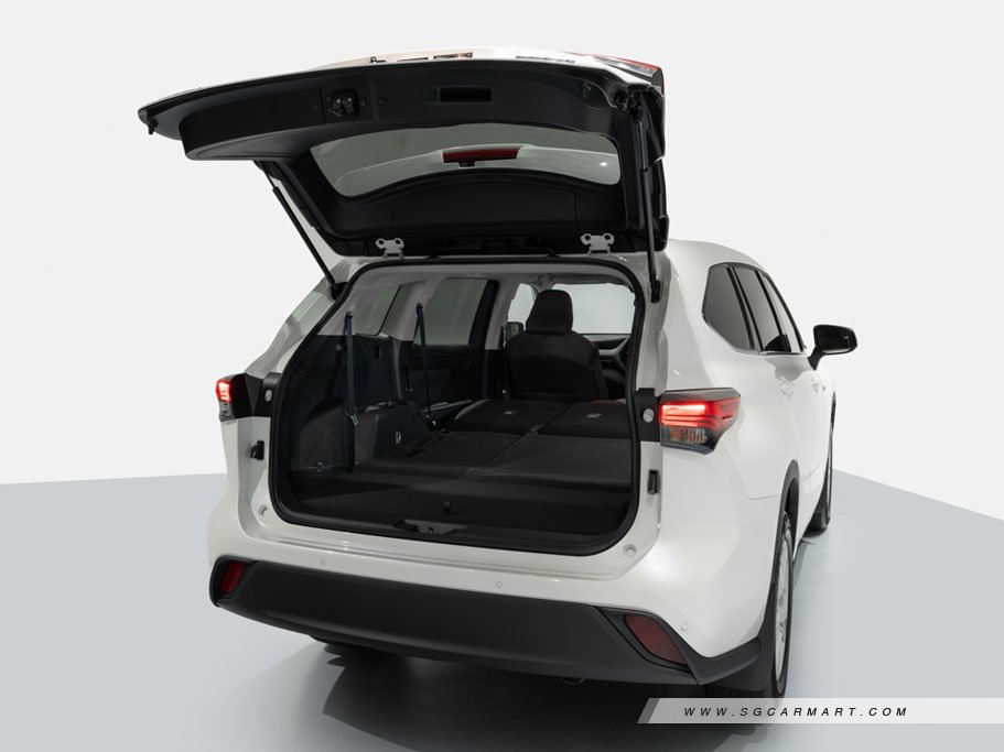 https://i.i-sgcm.com/new_cars/cars/21449/21449_g74