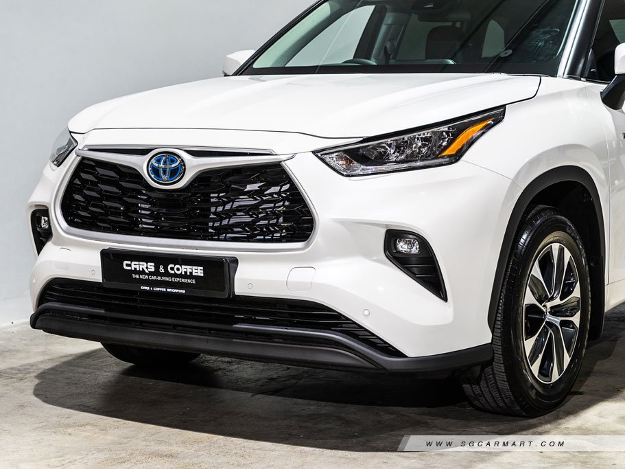 https://i.i-sgcm.com/new_cars/cars/21449/21449_g7