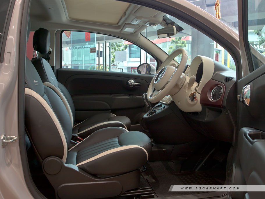 https://i.i-sgcm.com/new_cars/cars/21450/21450_g28