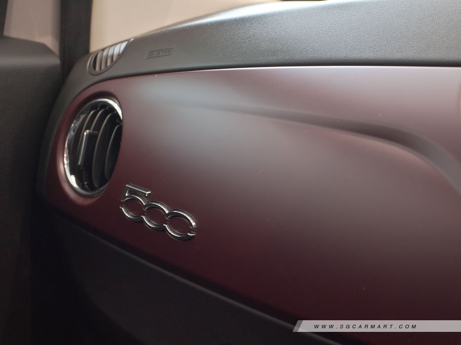 https://i.i-sgcm.com/new_cars/cars/21450/21450_g37