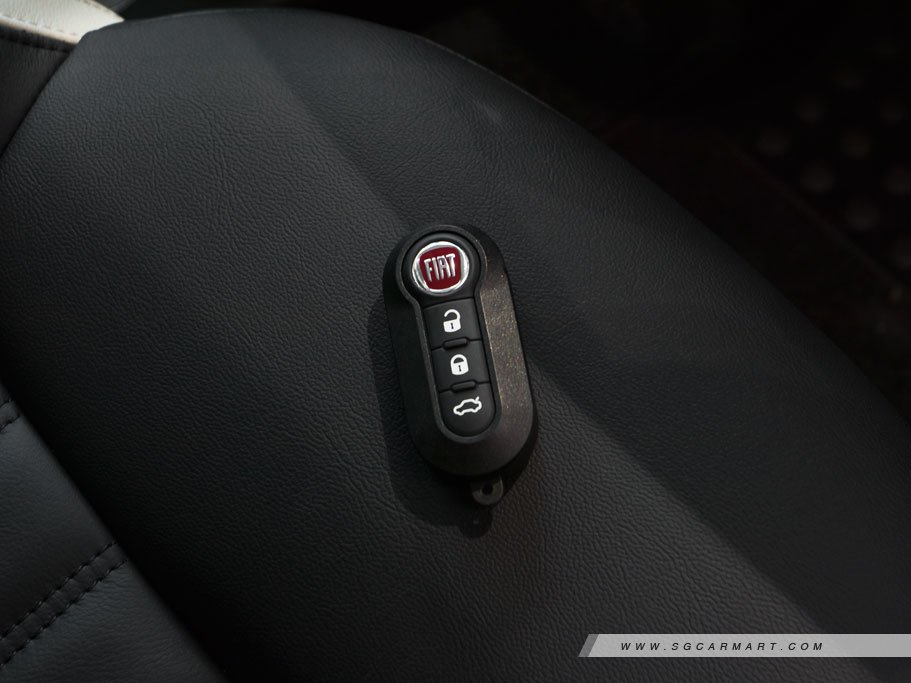 https://i.i-sgcm.com/new_cars/cars/21450/21450_g41