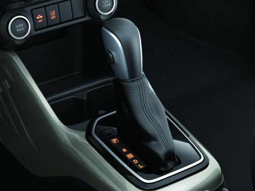 https://i.i-sgcm.com/new_cars/cars/21455/21455_g15