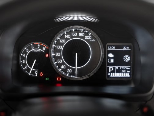 https://i.i-sgcm.com/new_cars/cars/21455/21455_g42