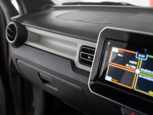 https://i.i-sgcm.com/new_cars/cars/21455/21455_g46