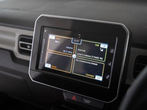 https://i.i-sgcm.com/new_cars/cars/21455/21455_g47