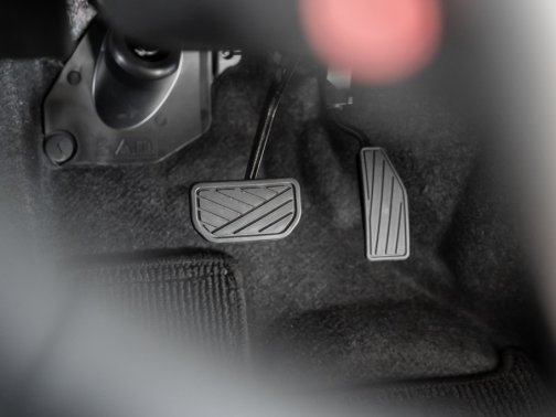 https://i.i-sgcm.com/new_cars/cars/21455/21455_g55