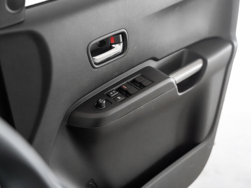 https://i.i-sgcm.com/new_cars/cars/21455/21455_g57