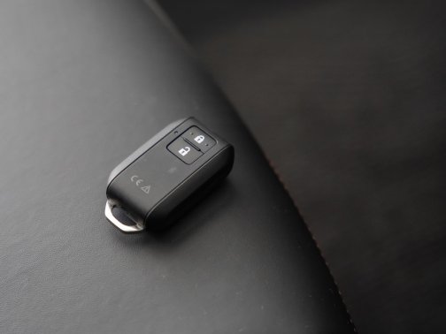 https://i.i-sgcm.com/new_cars/cars/21455/21455_g58