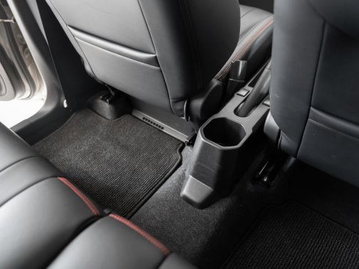 https://i.i-sgcm.com/new_cars/cars/21455/21455_g61