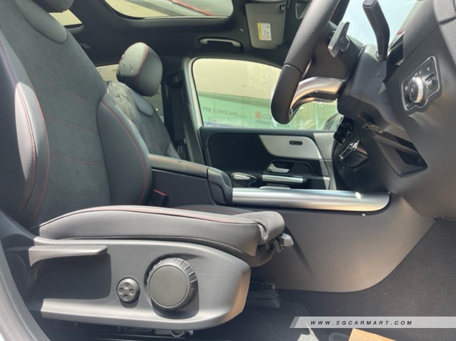 https://i.i-sgcm.com/new_cars/cars/21458/21458_g62