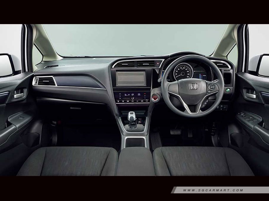 https://i.i-sgcm.com/new_cars/cars/21459/21459_g3