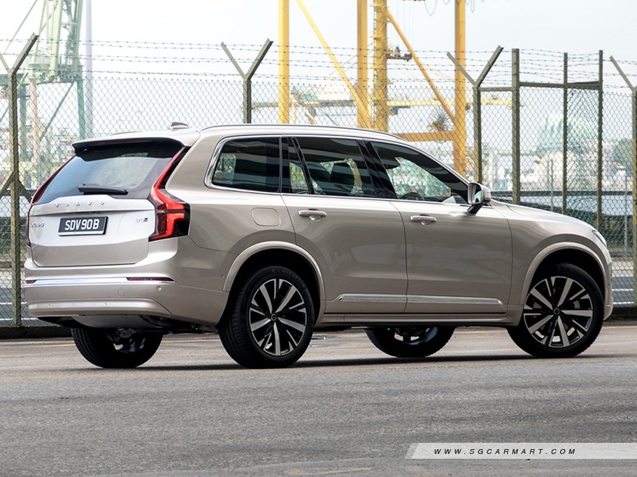 https://i.i-sgcm.com/new_cars/cars/21460/21460_g14