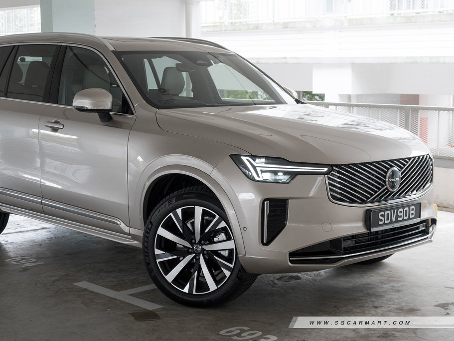 https://i.i-sgcm.com/new_cars/cars/21460/21460_g16