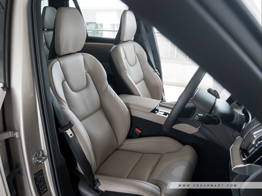 https://i.i-sgcm.com/new_cars/cars/21460/21460_g29